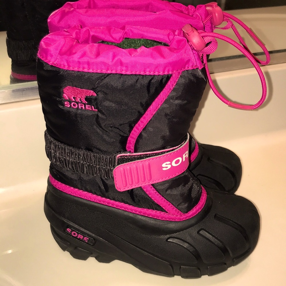 Sorel Girls’ Hot Pink Black Outdoor Snow Winter Mid-Calf Boots